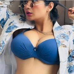 Escorts Girls in Karachi 03001387979 Available For Full Nig