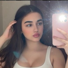 Escorts in Hotel Crown Inn 03274100048 Verified Escorts